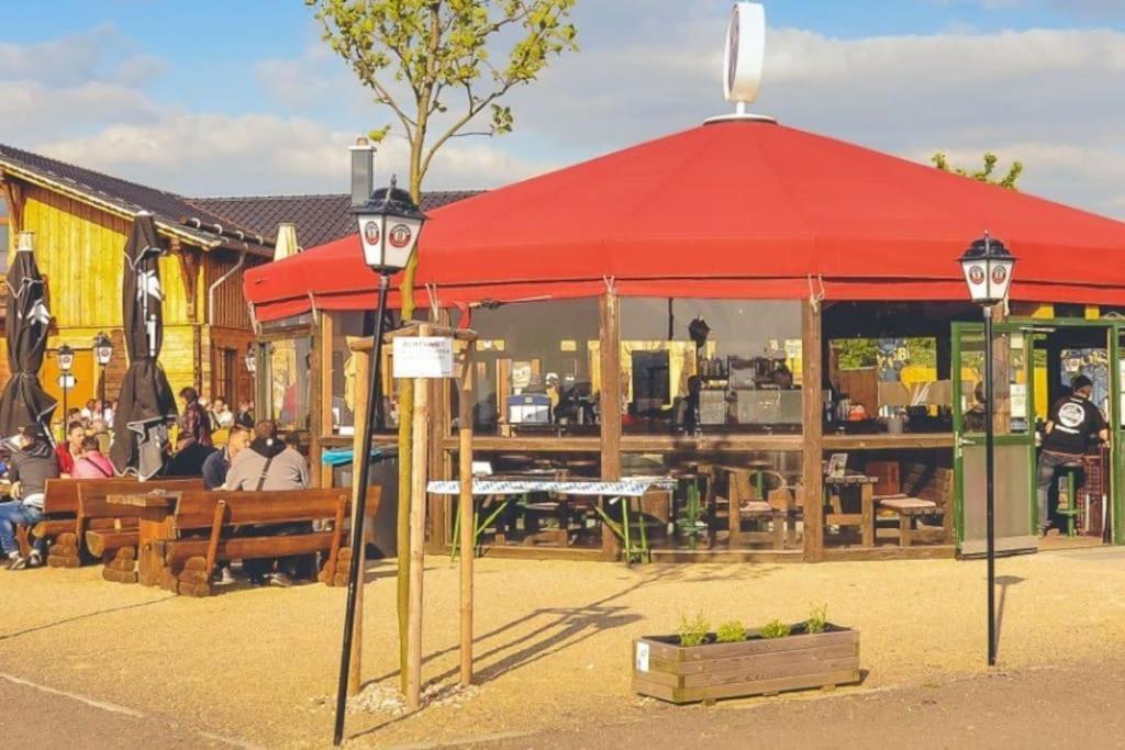 Sonnige Etagen-Wohnung, Alleinige Nutzung, Wasserbett Neunkirchen  Extérieur photo