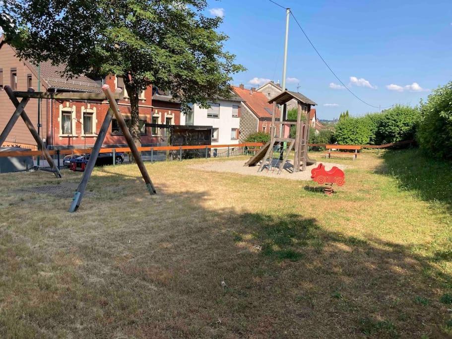 Sonnige Etagen-Wohnung, Alleinige Nutzung, Wasserbett Neunkirchen  Extérieur photo